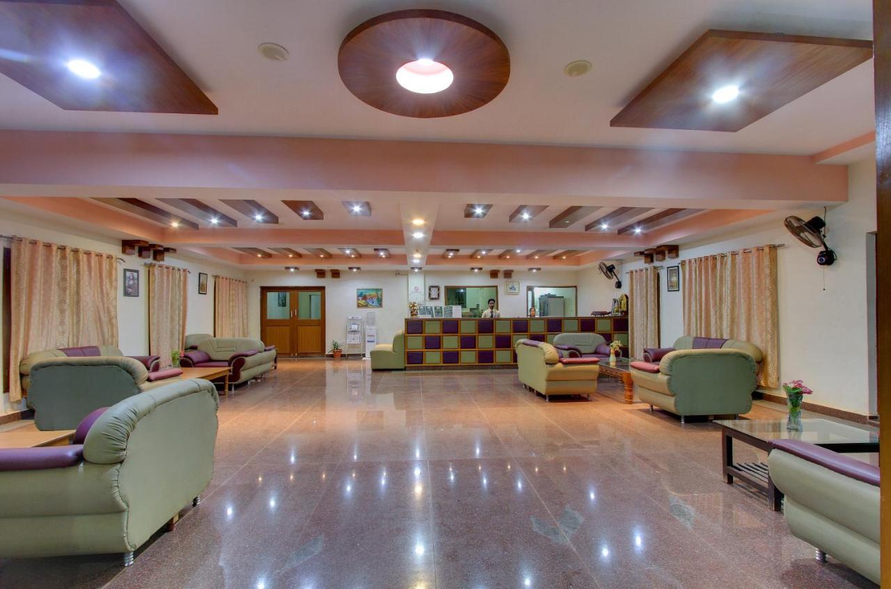 Kanthi Resorts Badami Bagalkot Exterior photo