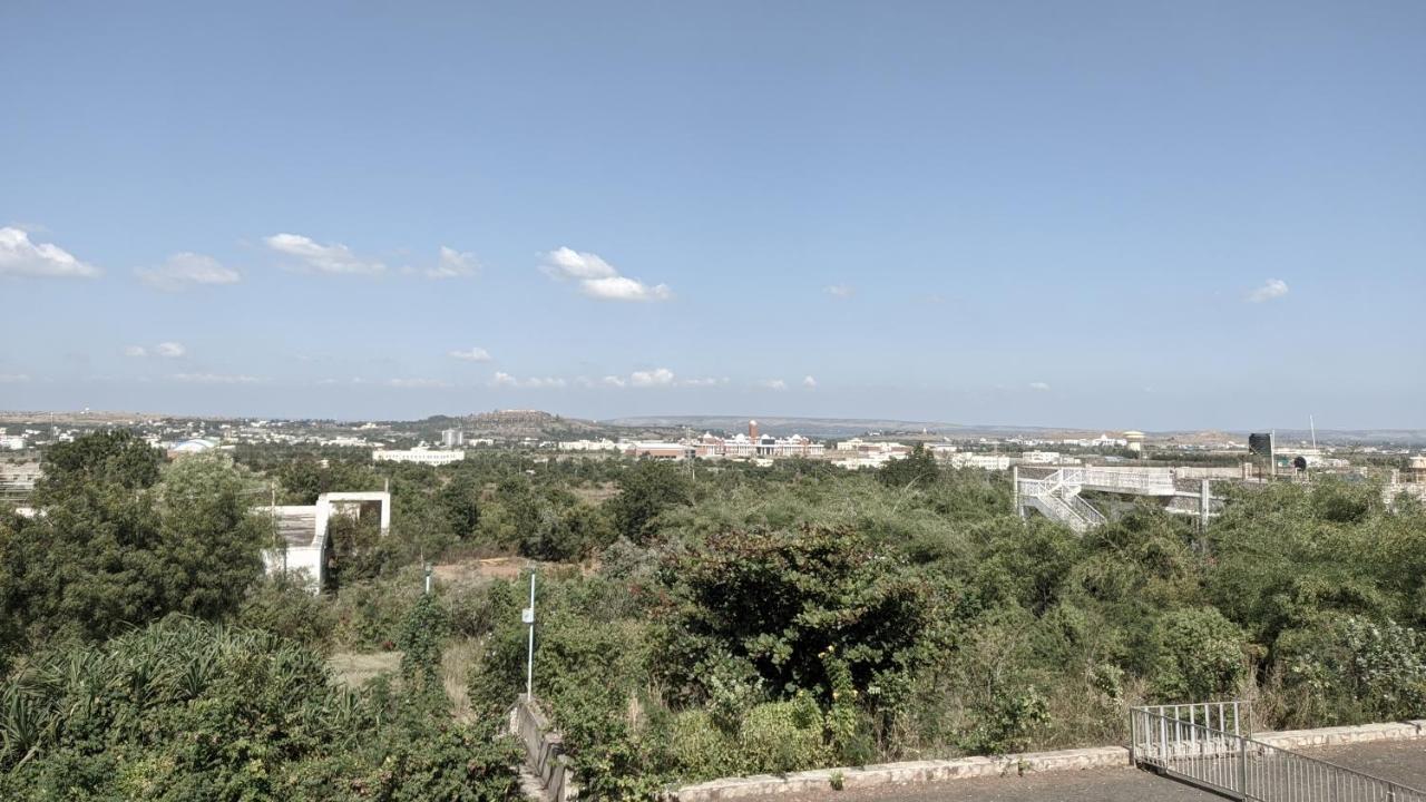 Kanthi Resorts Badami Bagalkot Exterior photo