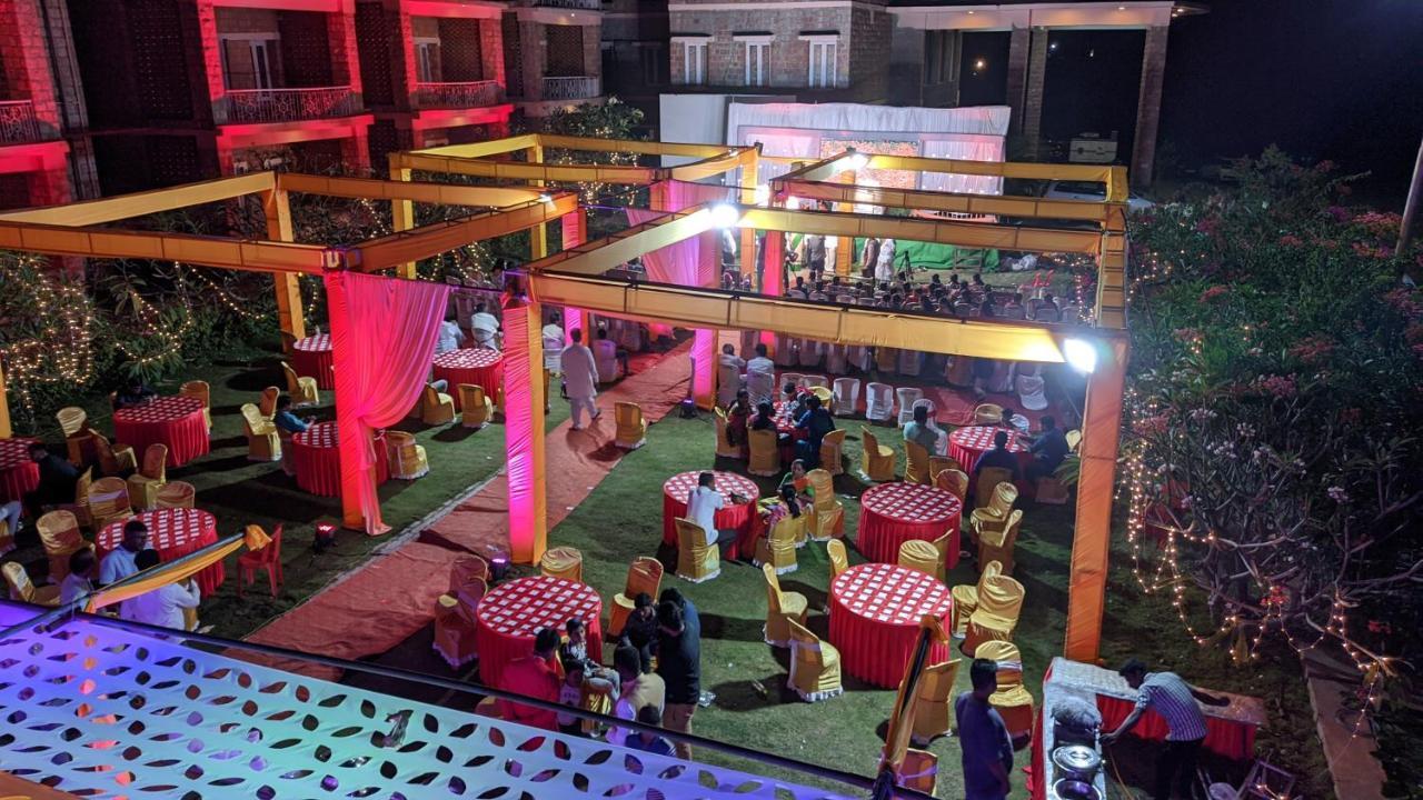 Kanthi Resorts Badami Bagalkot Exterior photo