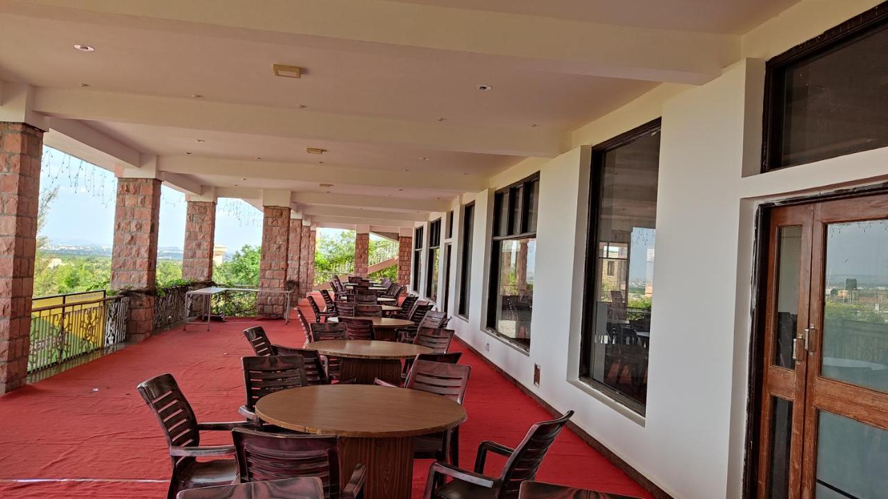 Kanthi Resorts Badami Bagalkot Exterior photo