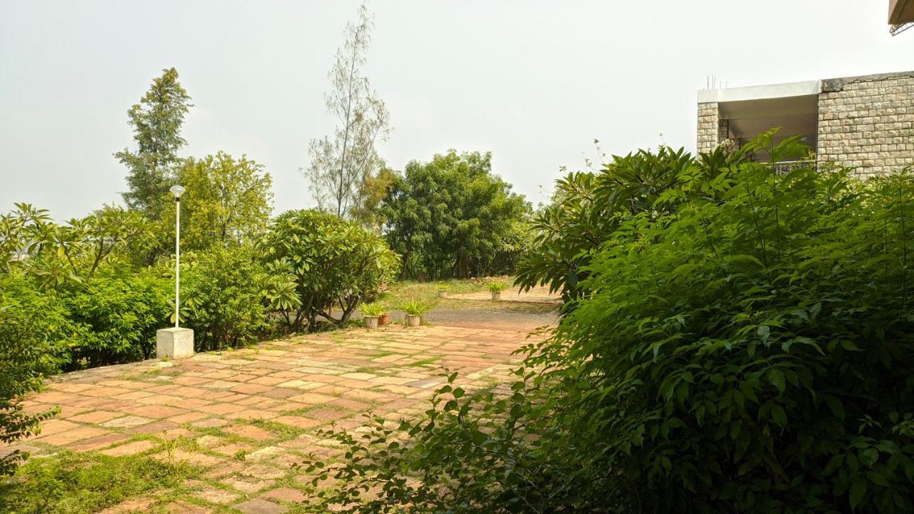 Kanthi Resorts Badami Bagalkot Exterior photo