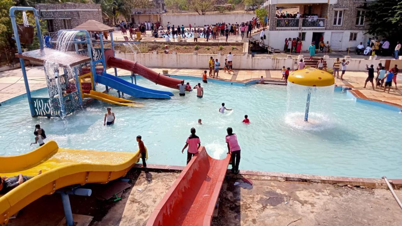 Kanthi Resorts Badami Bagalkot Exterior photo